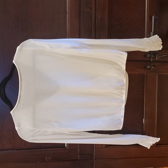 Hollister White Faux Wrap Top (small) - Picture 2 of 2